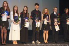 20250425-Zakonczenie_klas_maturalnych-138