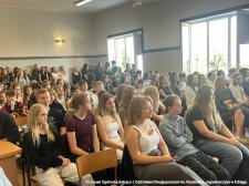 20250908-Narodowe_czytanie_w_szkole-3